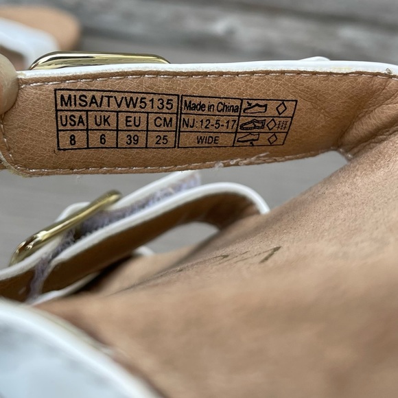 Vionic Misa Slip On Open Toe Sandals size 8 Wide - Picture 11 of 11